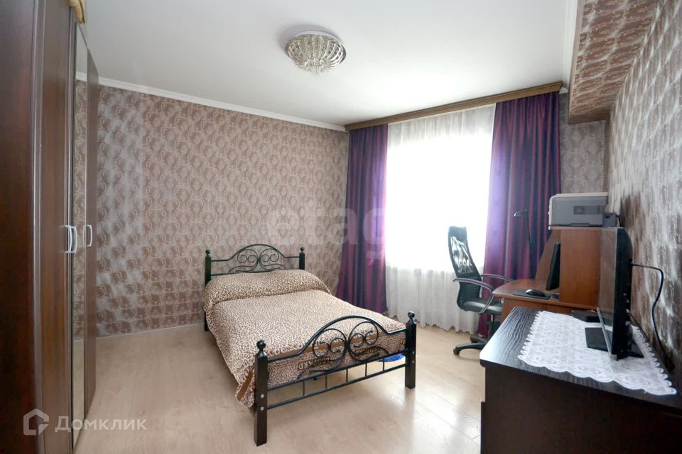 Продаётся 2-комнатная квартира, 63.6 м²