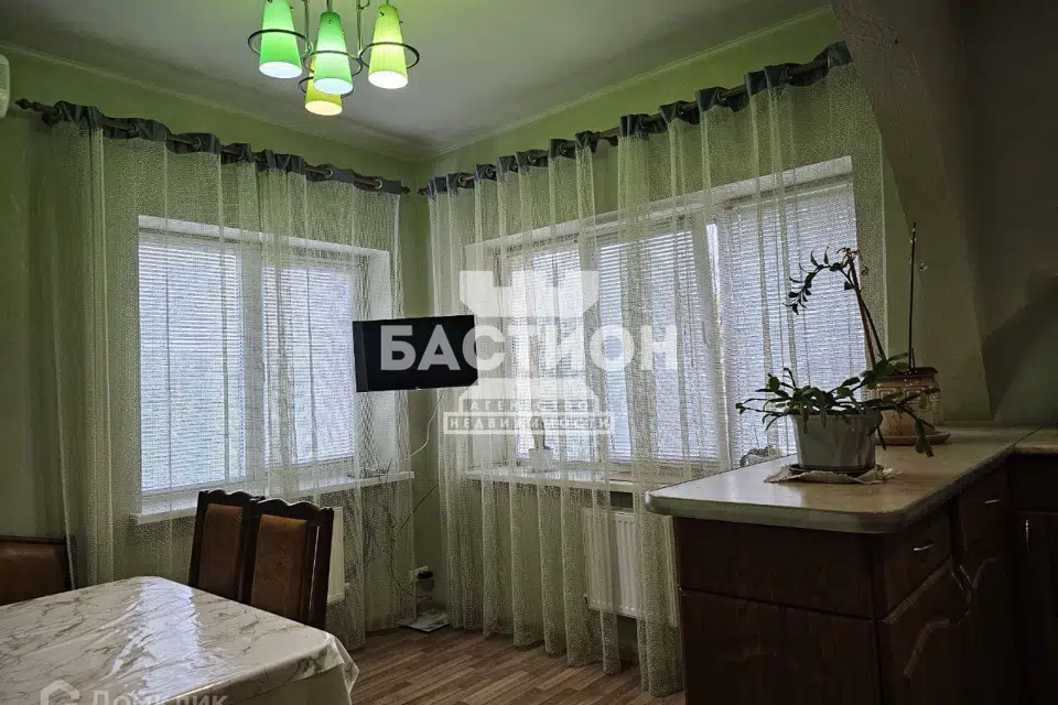 Продаётся 2-этажный дом, 150 м²