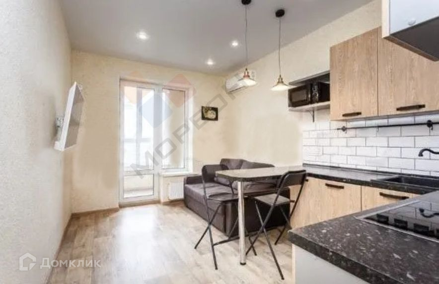 Продаётся 1-комнатная квартира, 43 м²
