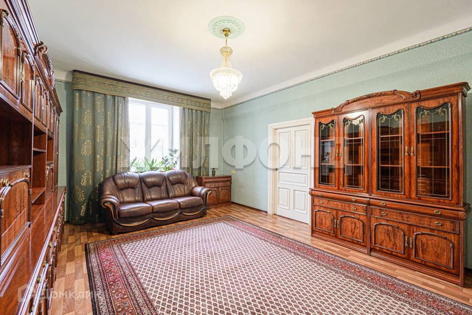 Продаётся 3-комнатная квартира, 82 м²