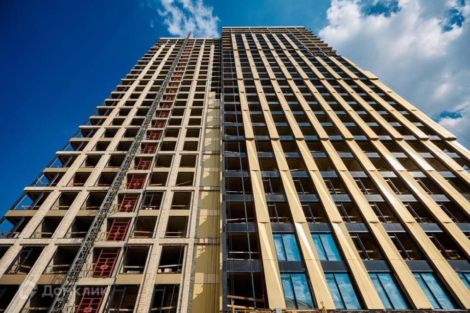 Продаётся 1-комнатная квартира, 41.93 м²