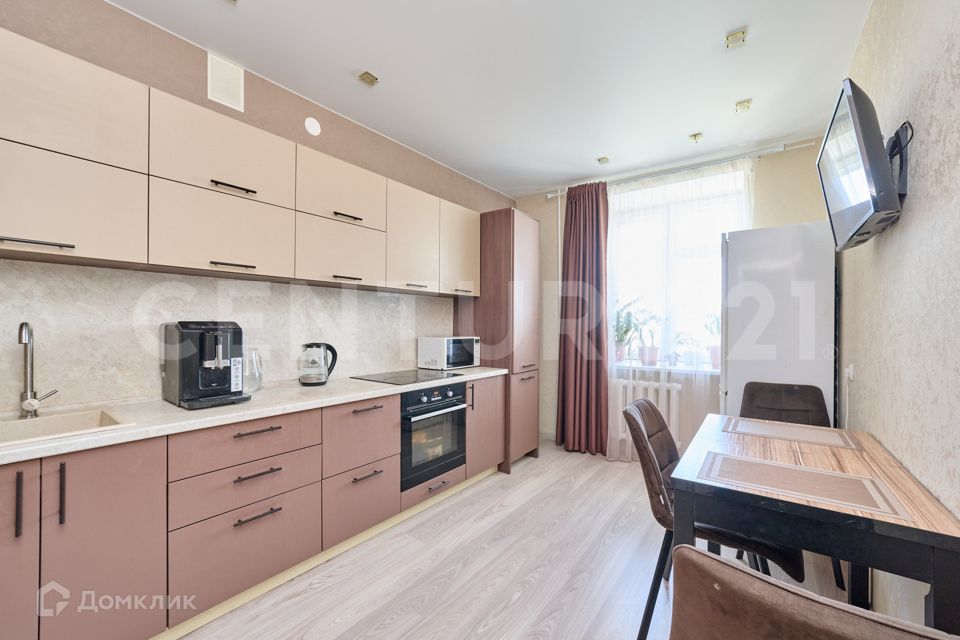 Продаётся 2-комнатная квартира, 61 м²