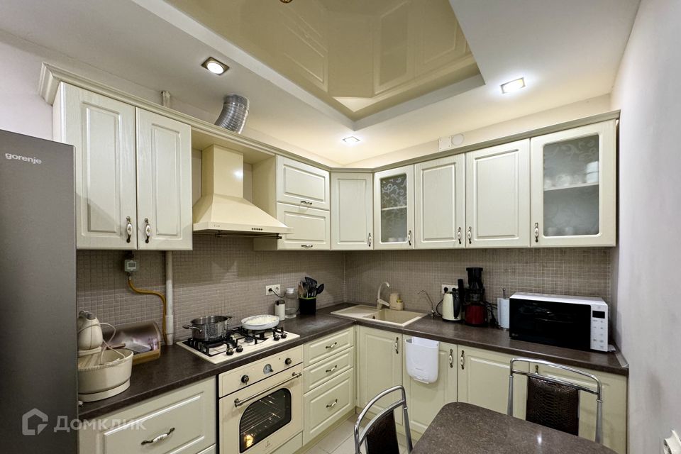 Продаётся 3-комнатная квартира, 63.9 м²