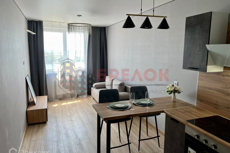 Продаётся 1-комнатная квартира, 43 м²