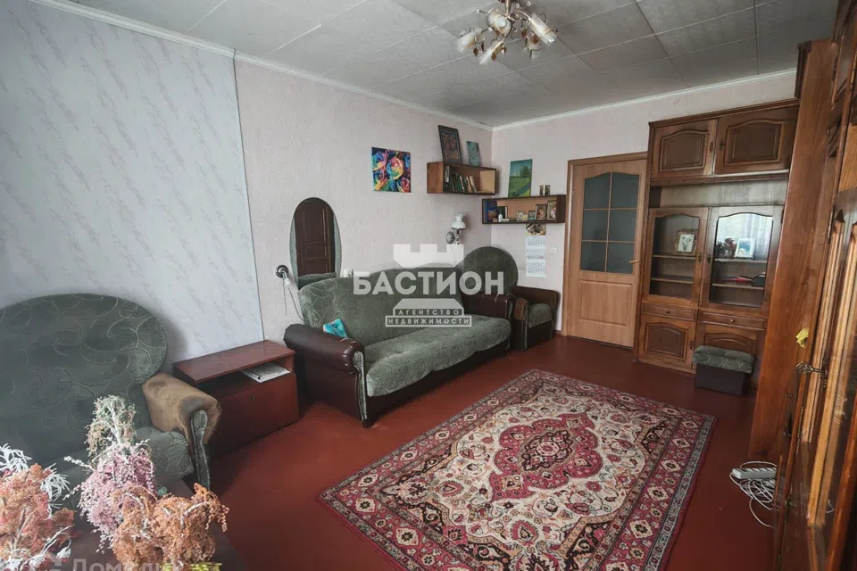 Продаётся 4-комнатная квартира, 96.8 м²