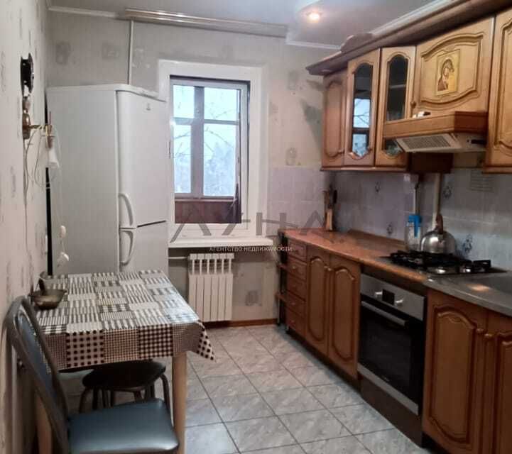 Продаётся 3-комнатная квартира, 60 м²