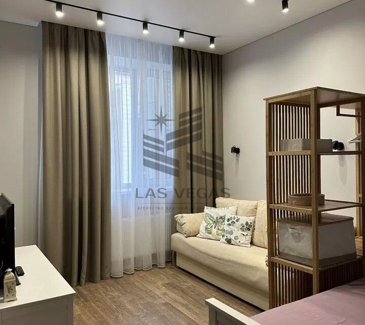 Сдаётся 1-комнатная квартира, 37 м²