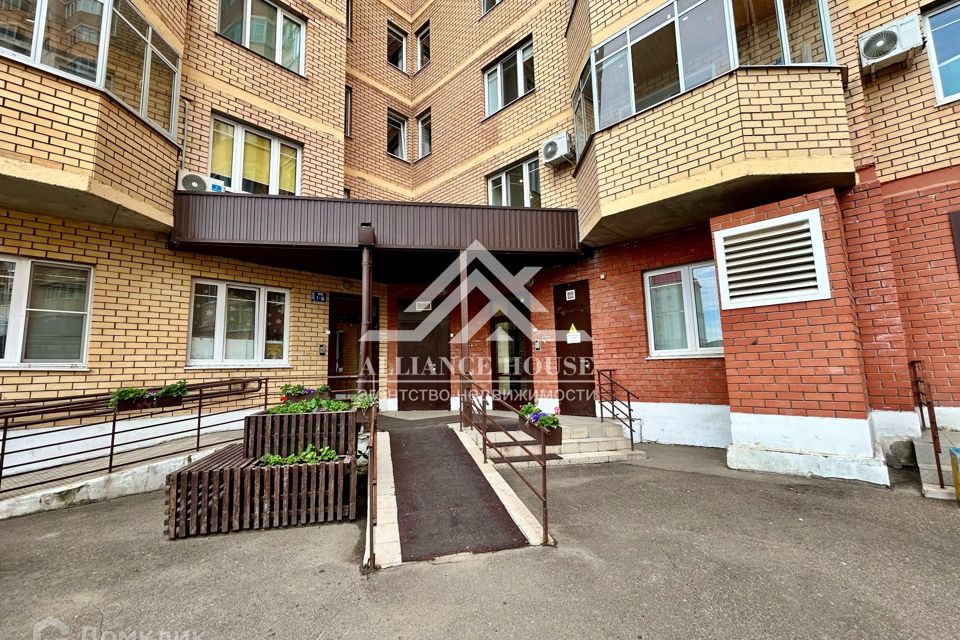 Продаётся 2-комнатная квартира, 62 м²