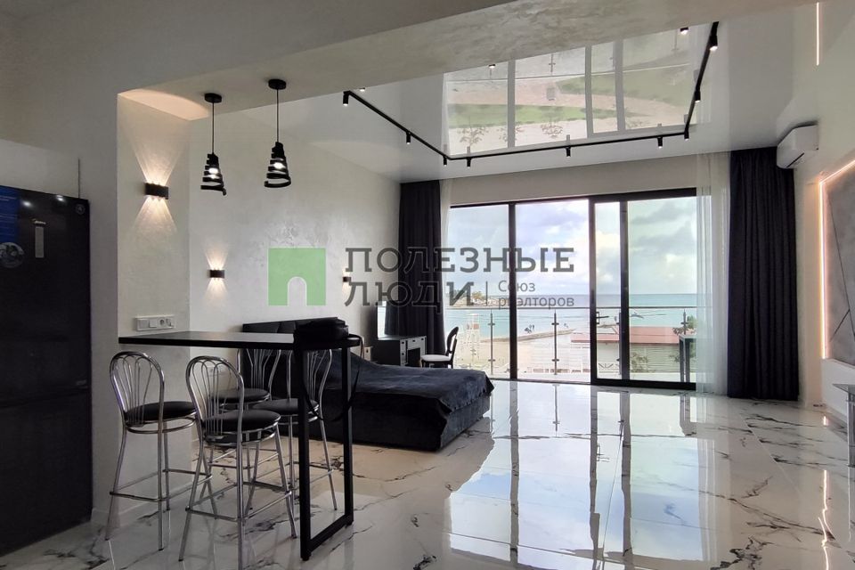 Сдаётся студия, 74 м²