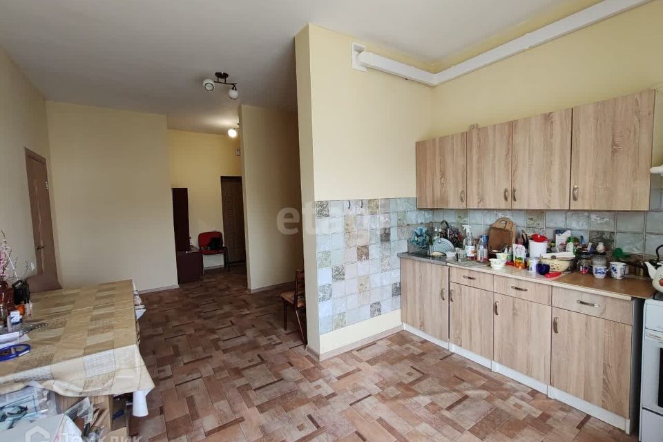 Продаётся 3-комнатная квартира, 98.5 м²