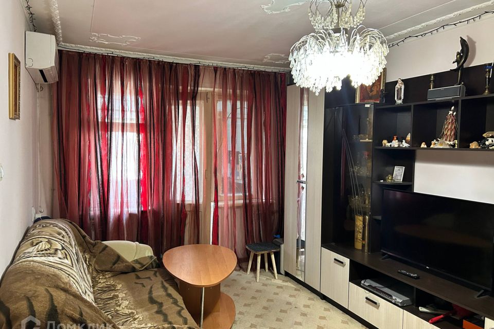 Продаётся 3-комнатная квартира, 60 м²