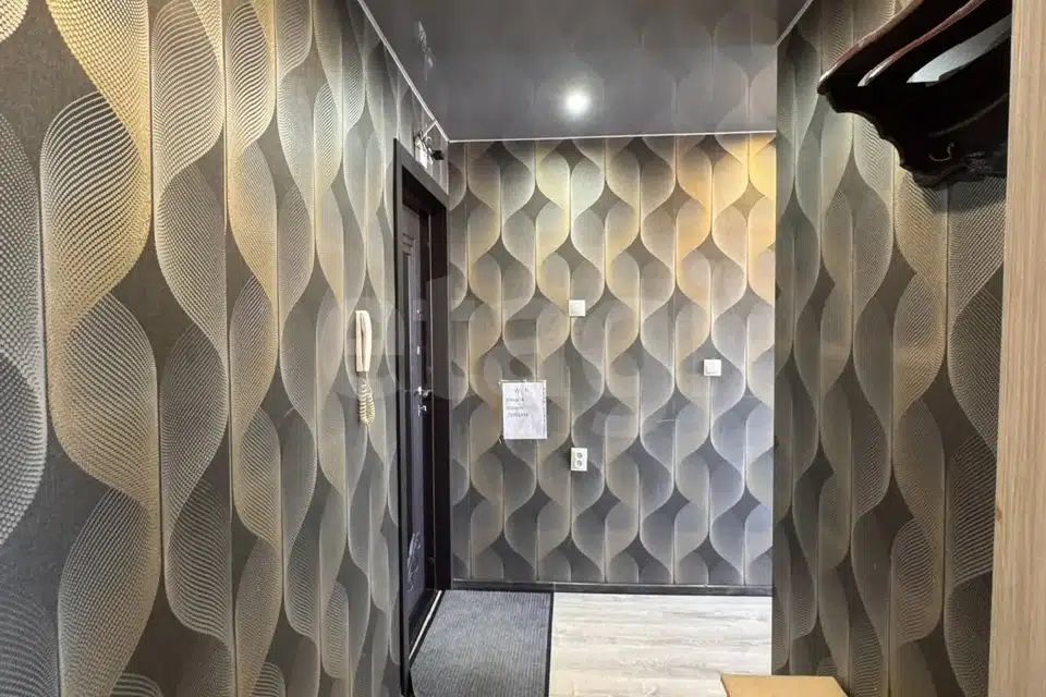 Продаётся 1-комнатная квартира, 30.9 м²