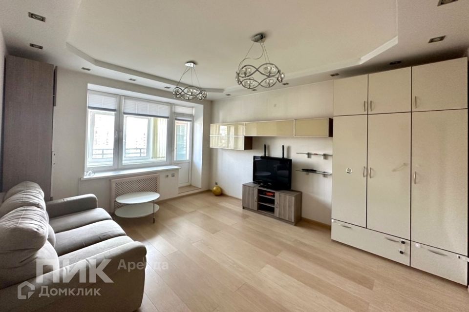 Сдаётся 2-комнатная квартира, 60.4 м²