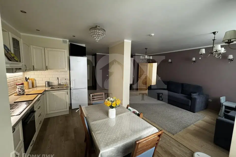 Продаётся 3-комнатная квартира, 78.7 м²