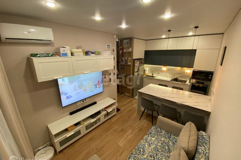Продаётся 3-комнатная квартира, 50 м²