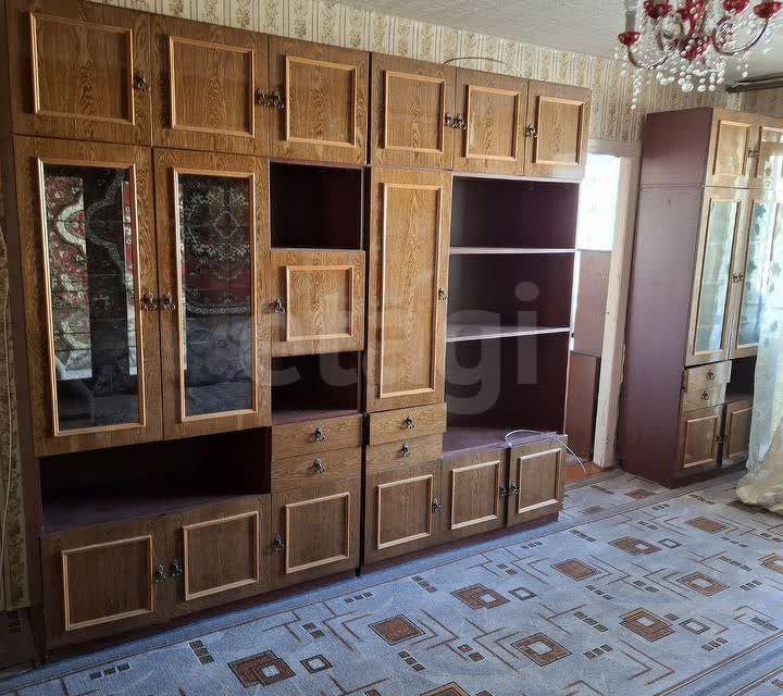 Продаётся 3-комнатная квартира, 55.9 м²
