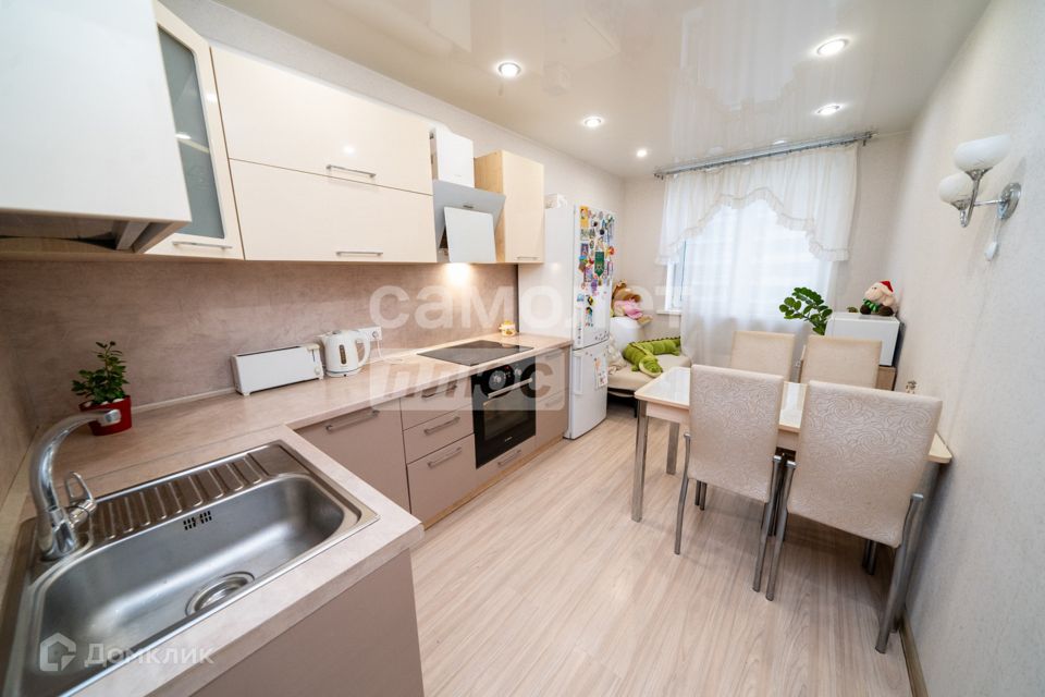 Продаётся 2-комнатная квартира, 59.3 м²