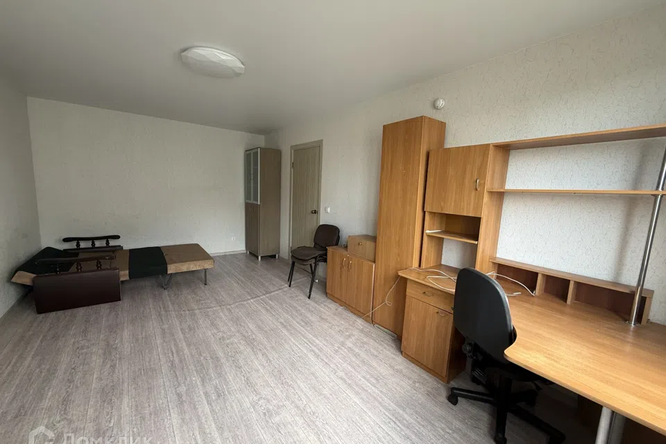 Сдаётся 1-комнатная квартира, 42 м²