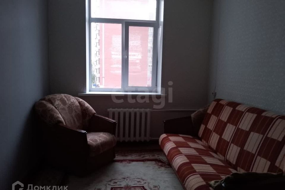 Сдаётся комната в 3-комн. квартире, 45 м²