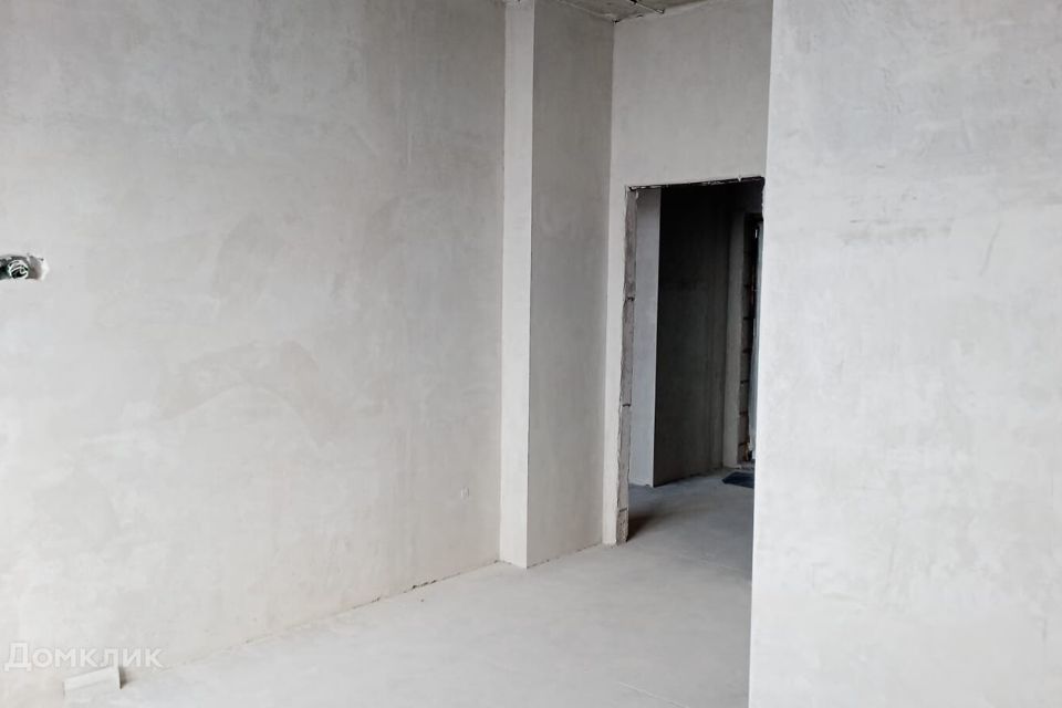 Продаётся 1-комнатная квартира, 57 м²