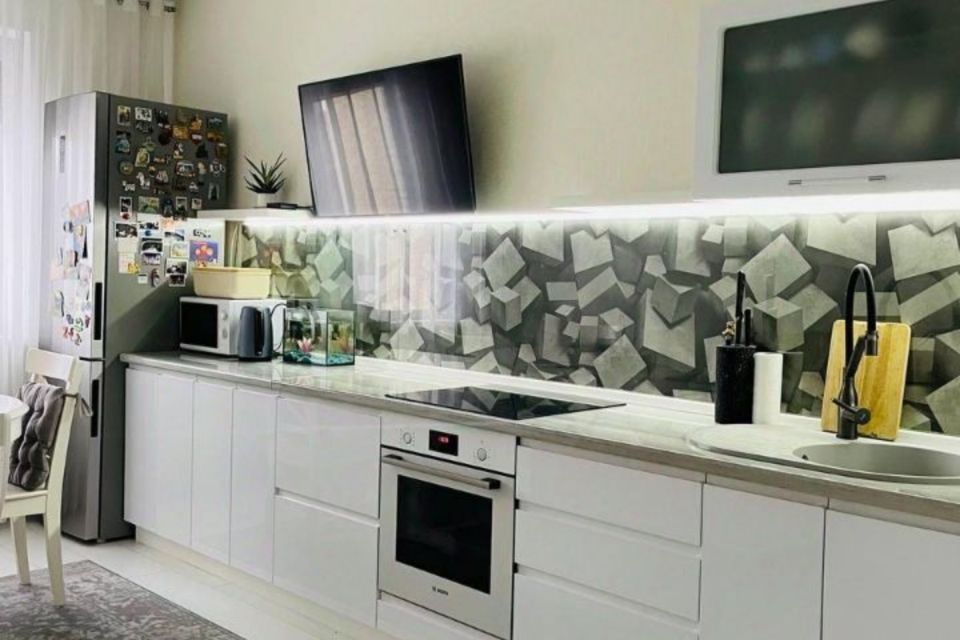 Продаётся 2-комнатная квартира, 60.8 м²
