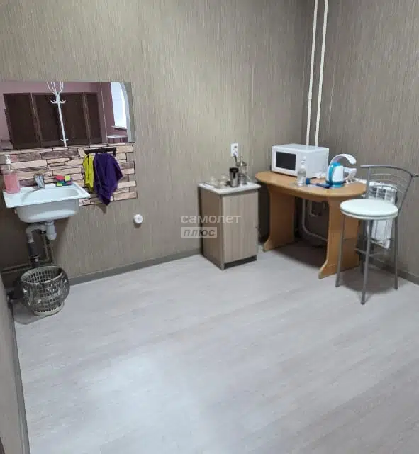 Продаётся 1-комнатная квартира, 44 м²