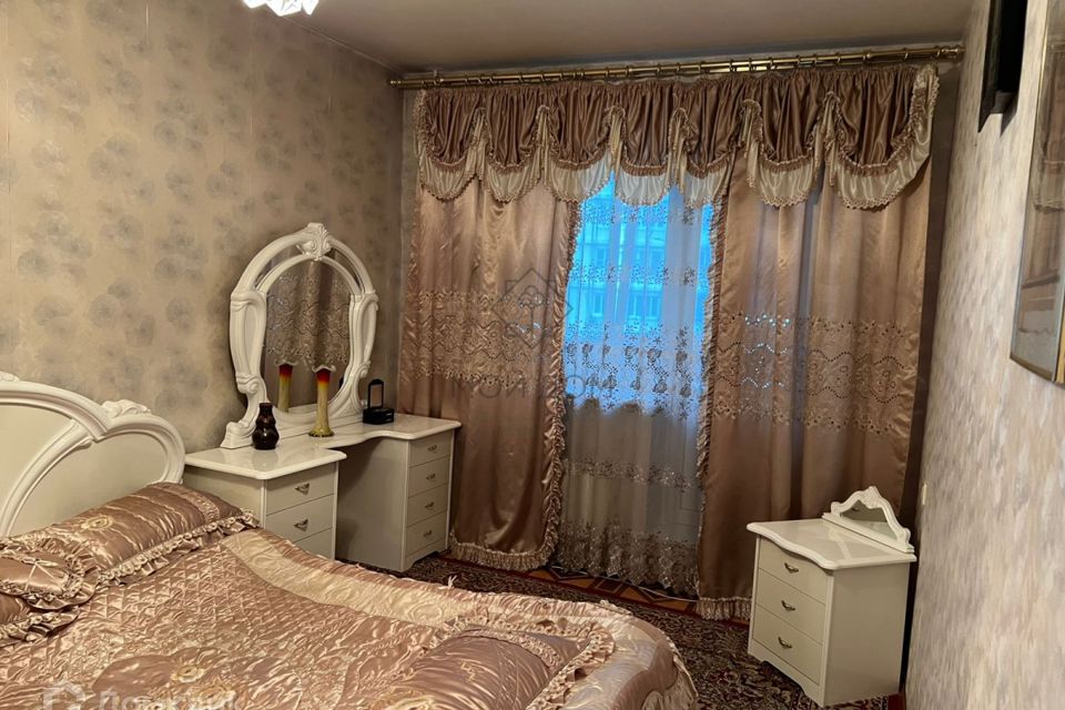 Сдаётся 2-комнатная квартира, 56 м²