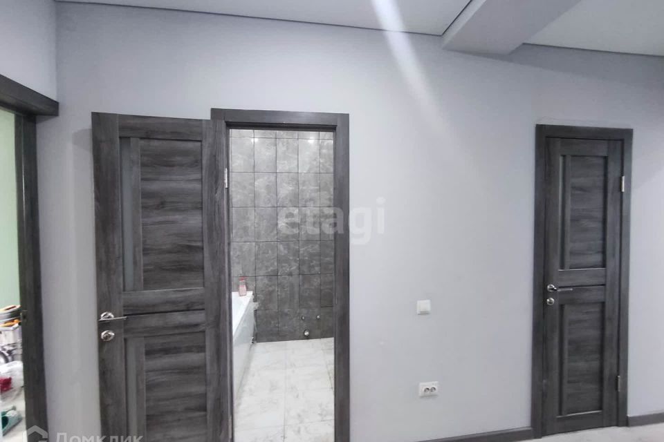 Продаётся 1-комнатная квартира, 47.9 м²