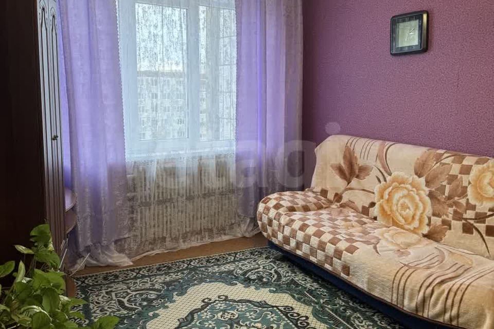 Продаётся 4-комнатная квартира, 70.96 м²