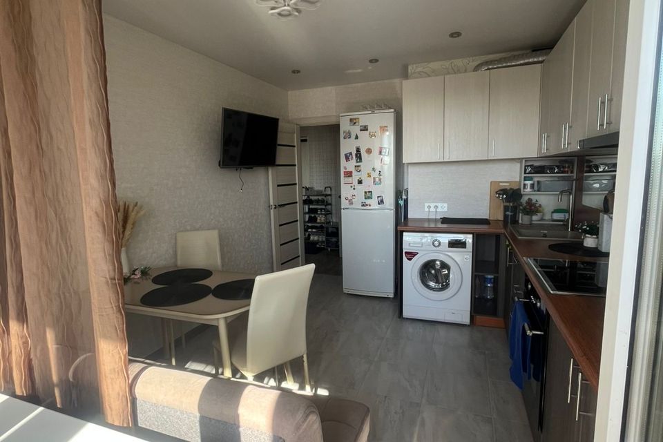 Продаётся 1-комнатная квартира, 37.1 м²