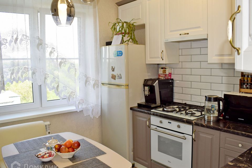 Продаётся 3-комнатная квартира, 63 м²