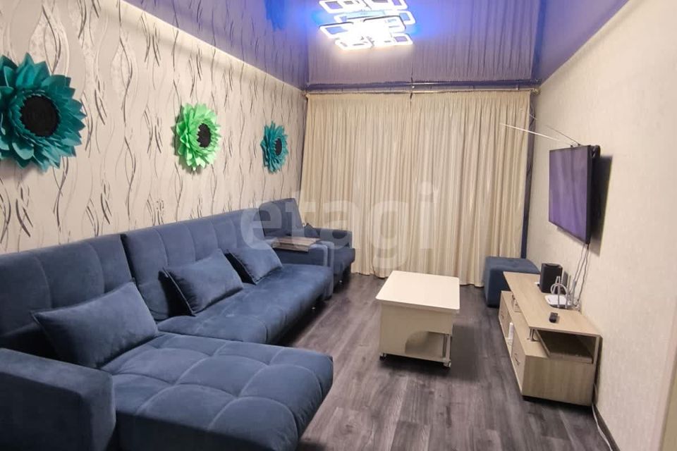 Продаётся 3-комнатная квартира, 59.7 м²