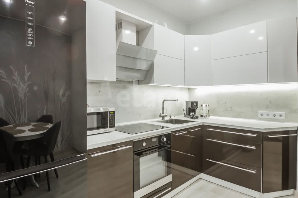 Продаётся 2-комнатная квартира, 61 м²