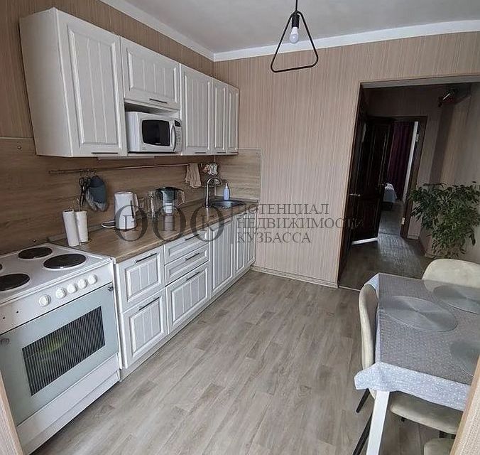 Продаётся 2-комнатная квартира, 48.3 м²
