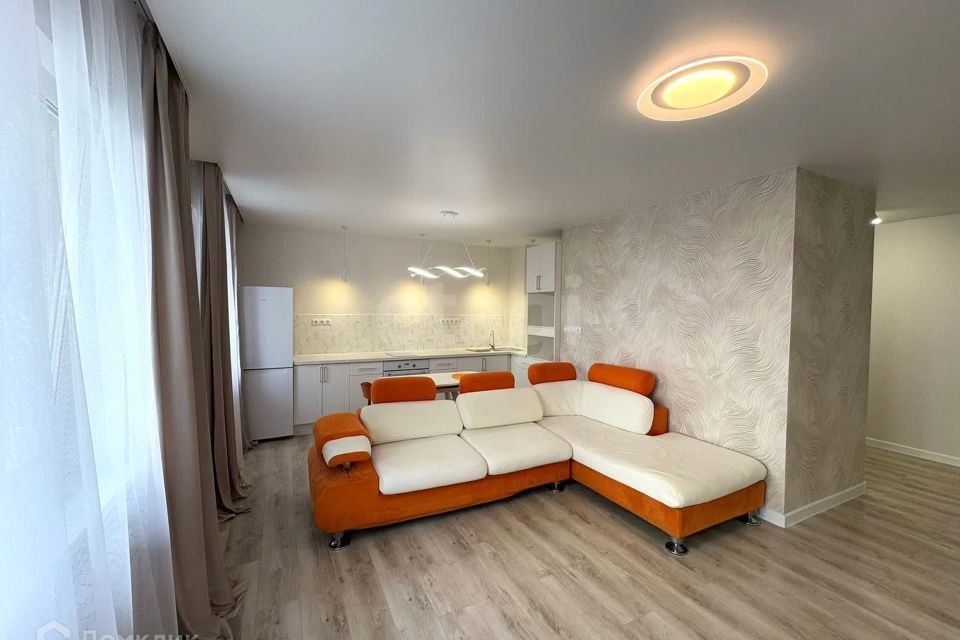 Продаётся 3-комнатная квартира, 65.5 м²