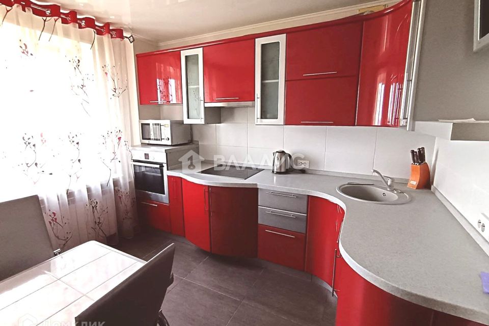 Продаётся 3-комнатная квартира, 63.6 м²