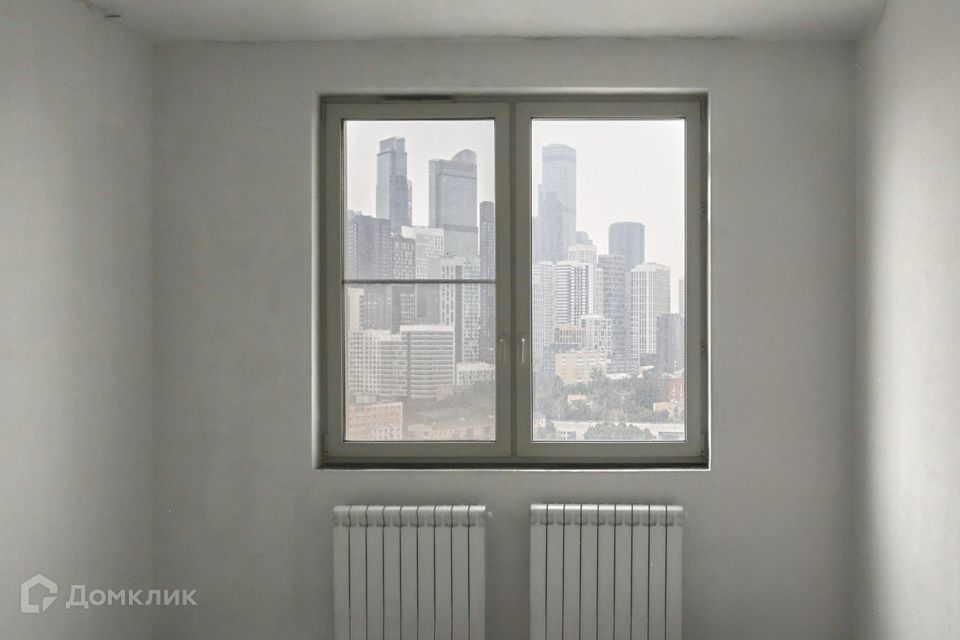 Продаётся 3-комнатная квартира, 108.8 м²