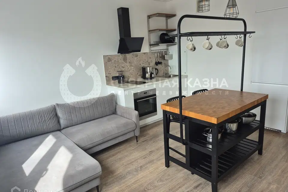 Продаётся 2-комнатная квартира, 63.3 м²