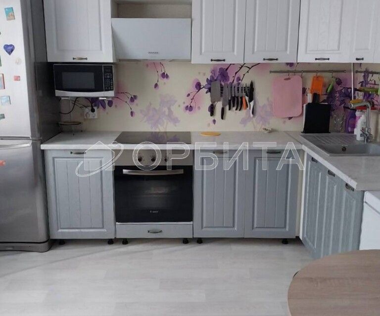 Продаётся 1-комнатная квартира, 46.3 м²