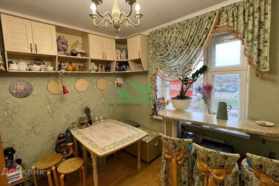 Продаётся 3-комнатная квартира, 92.5 м²