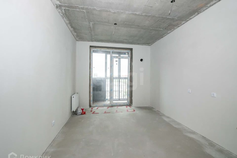 Продаётся 1-комнатная квартира, 47.3 м²