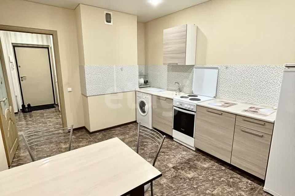 Сдаётся 1-комнатная квартира, 38 м²