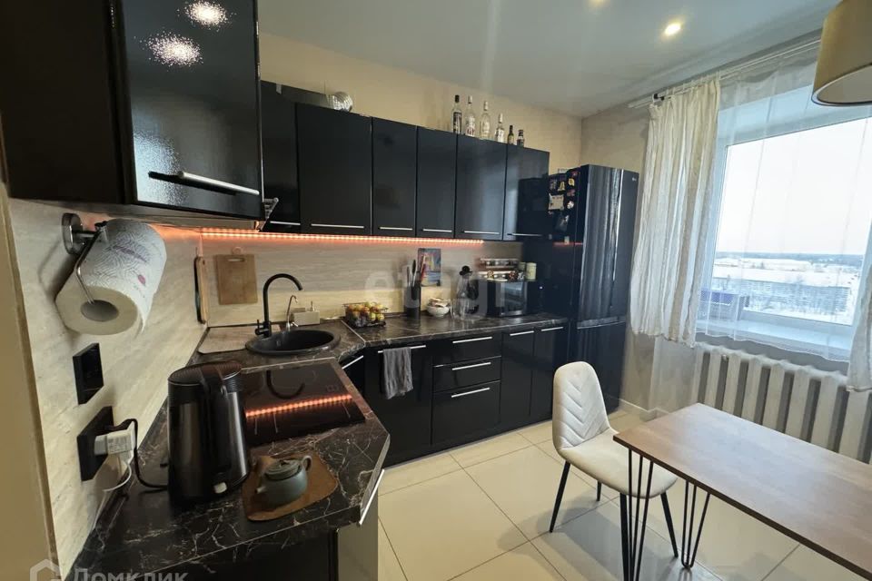 Продаётся 2-комнатная квартира, 70.3 м²