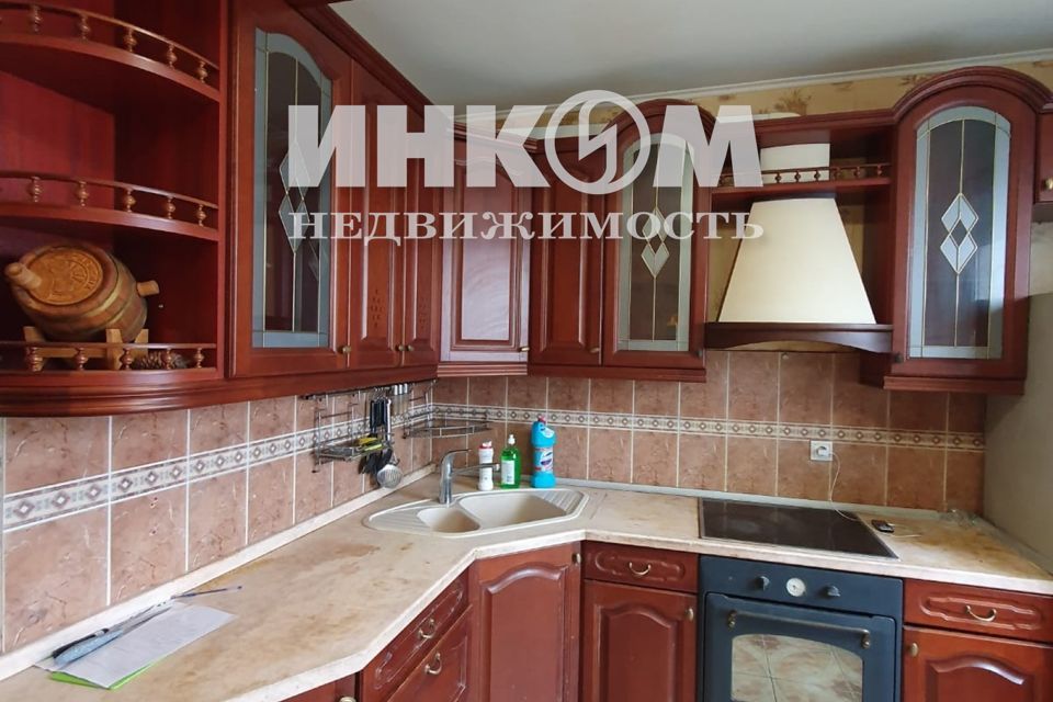 Продаётся 3-комнатная квартира, 74.6 м²