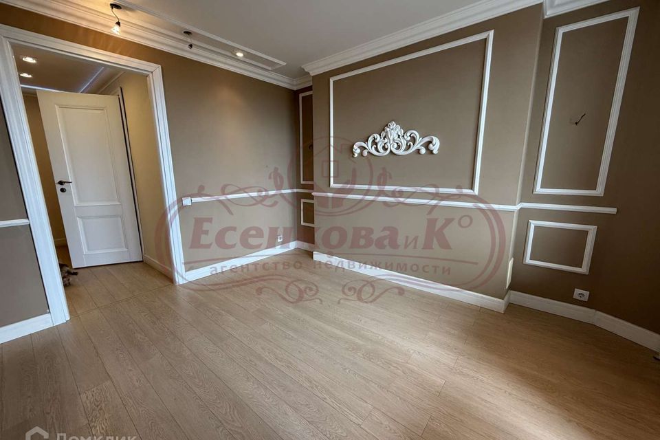 Продаётся 3-комнатная квартира, 62.4 м²