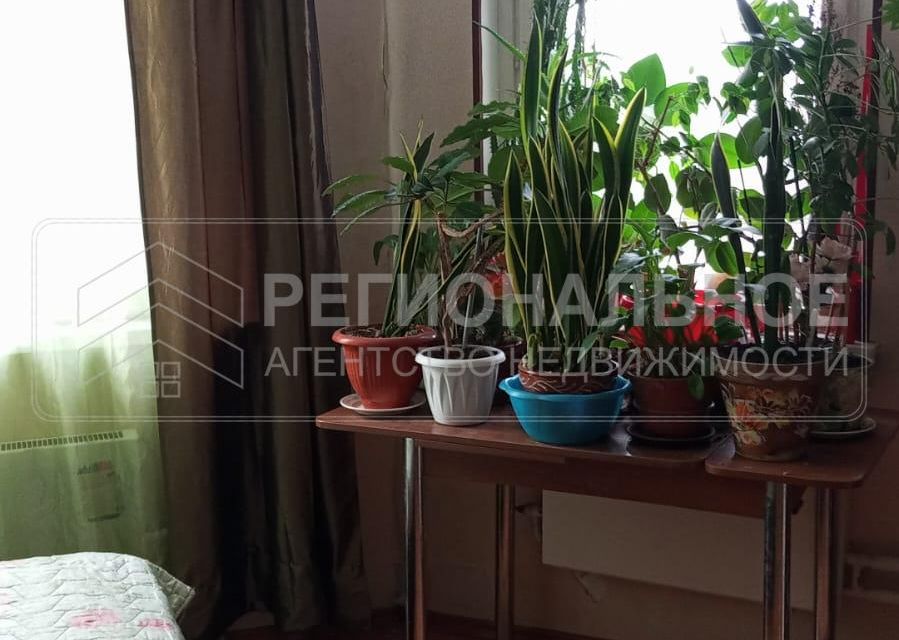 Продаётся 3-комнатная квартира, 98 м²