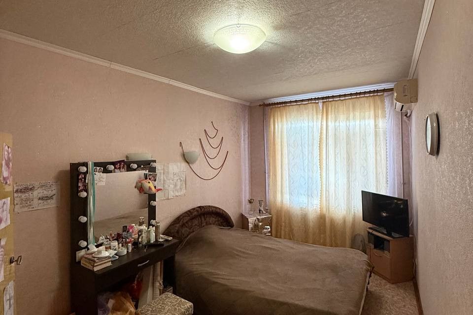 Продаётся 2-комнатная квартира, 49.8 м²