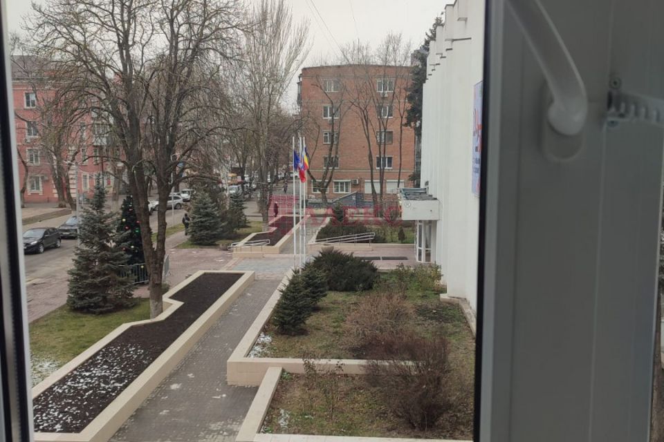 Сдаётся 2-комнатная квартира, 43 м²