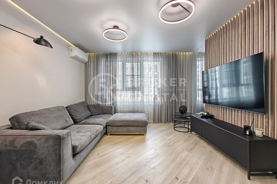 Продаётся 3-комнатная квартира, 77.4 м²