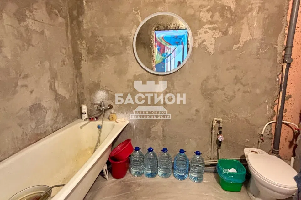 Продаётся 2-комнатная квартира, 55.6 м²